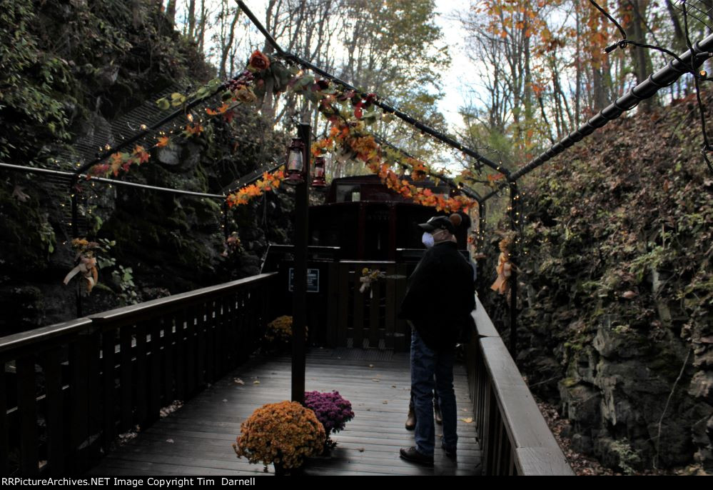 Open air car in a tight clearance cut